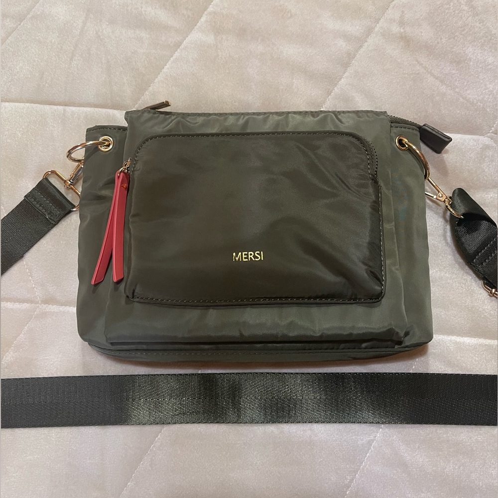 Merci Crossbody